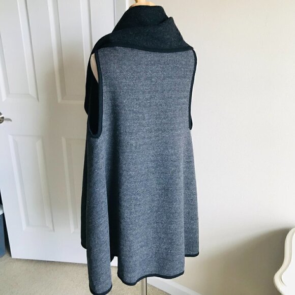 Anthropologie Open Front Long Draped Sleeveless Cape Cardigan Dark Gray One Size - Picture 4 of 7